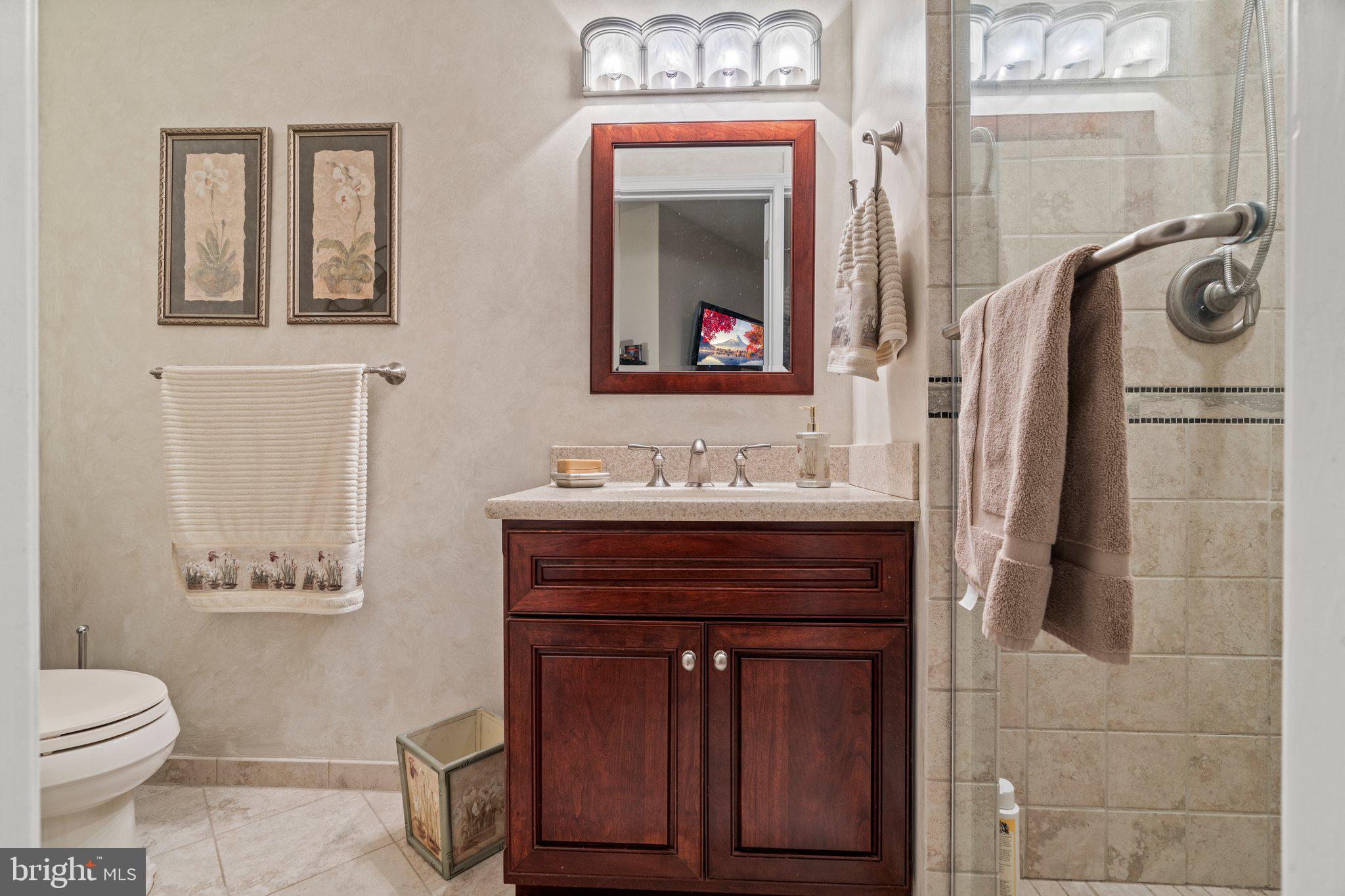 STONEY FORD ESTATE - Residential