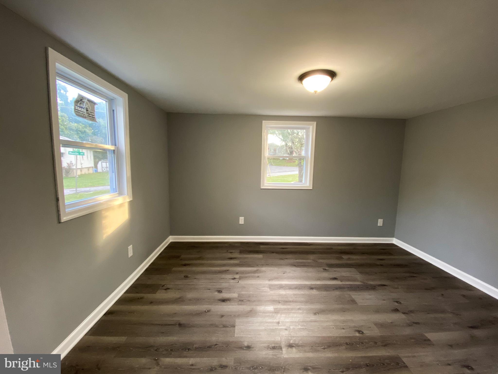 ROSEDALE - Residential