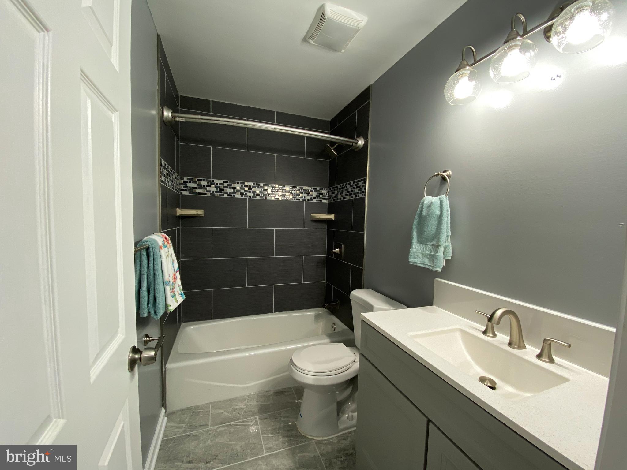 ROSEDALE - Residential