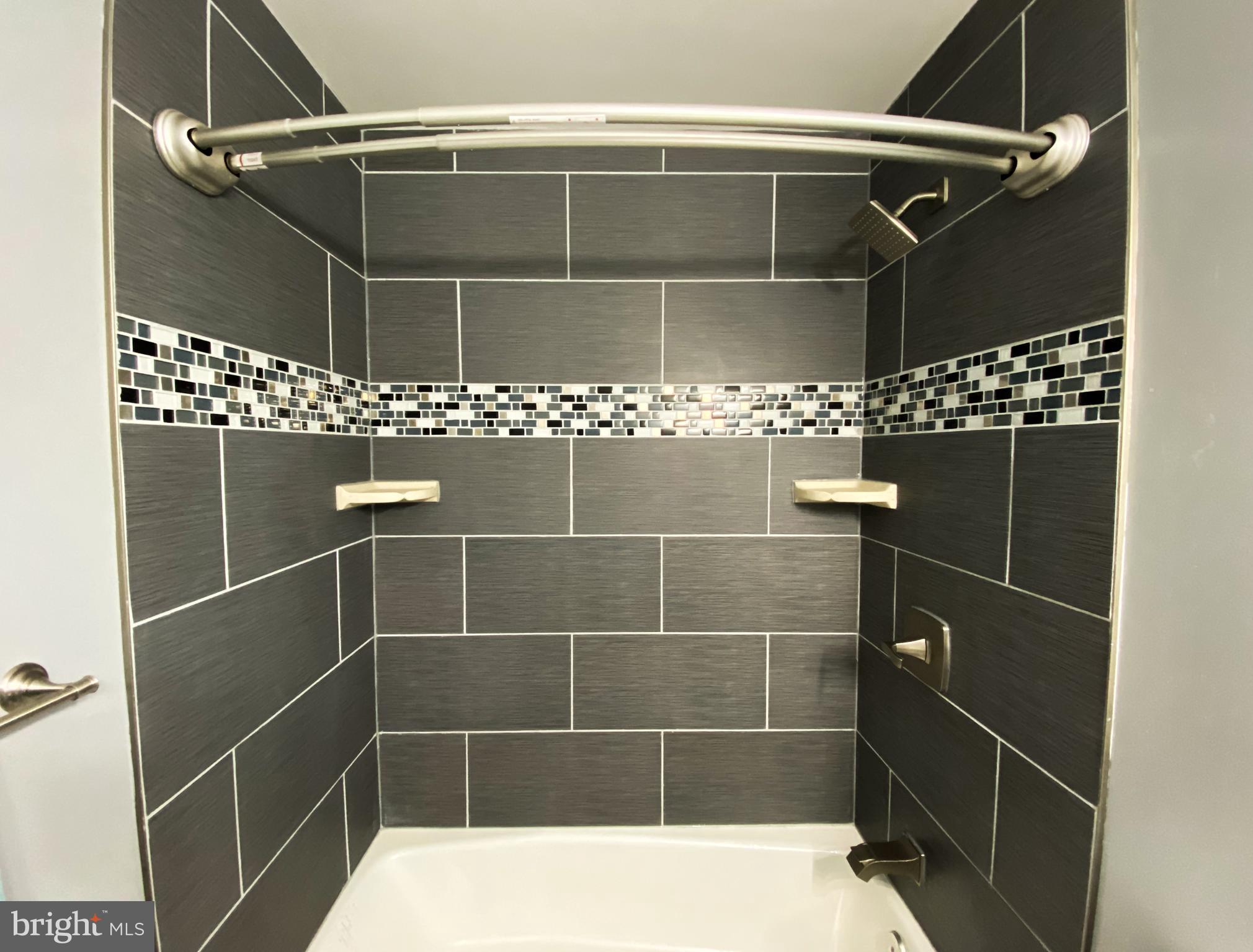 ROSEDALE - Residential