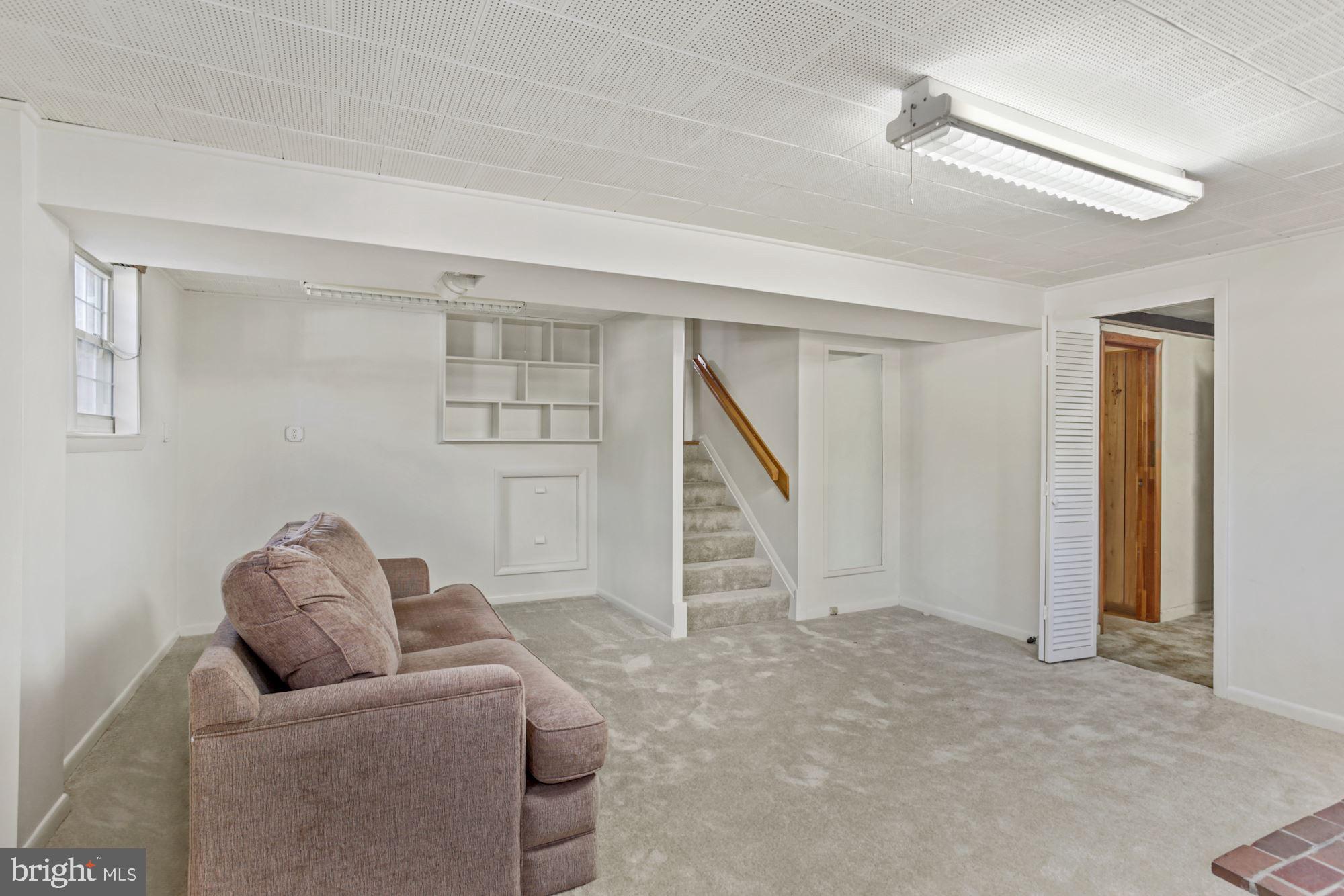 NORTH SPRINGFIELD - Residential