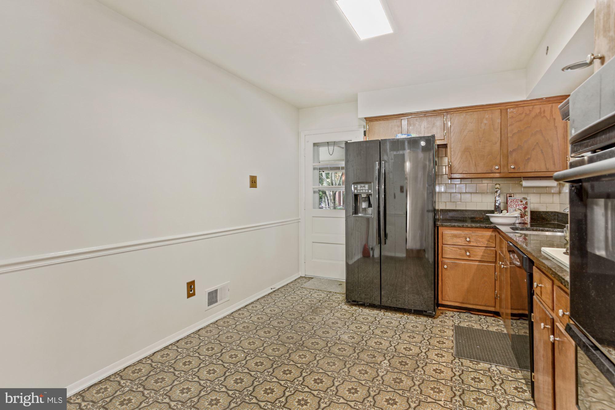 NORTH SPRINGFIELD - Residential