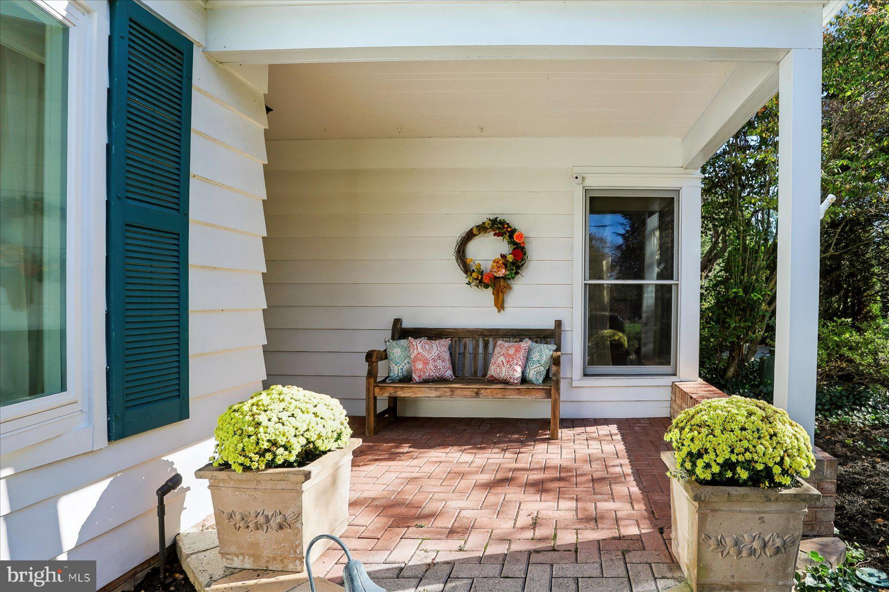 551 BRENTWATER ROAD