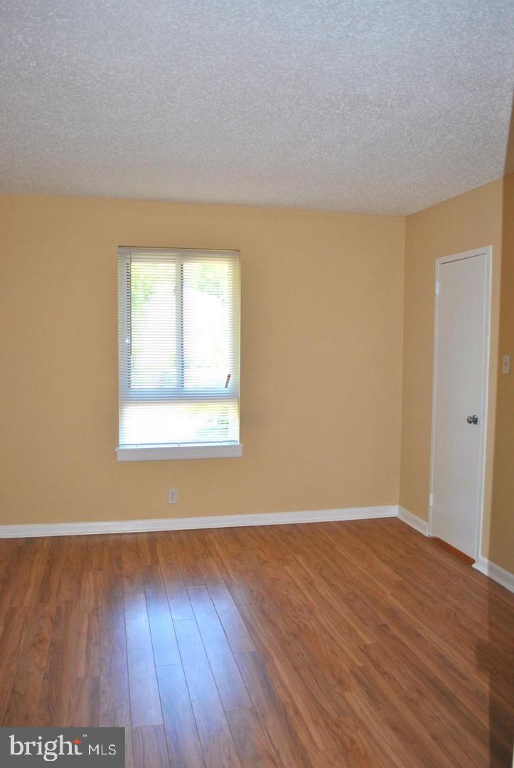 SHADOWOOD - Residential Lease