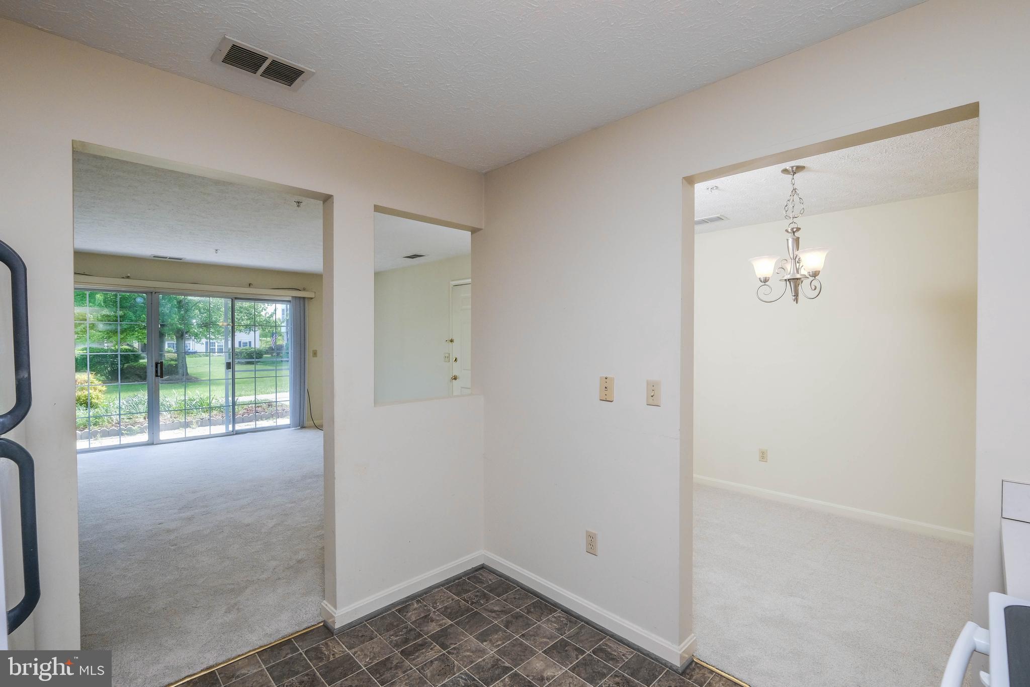 LAKE VIEW - Residential