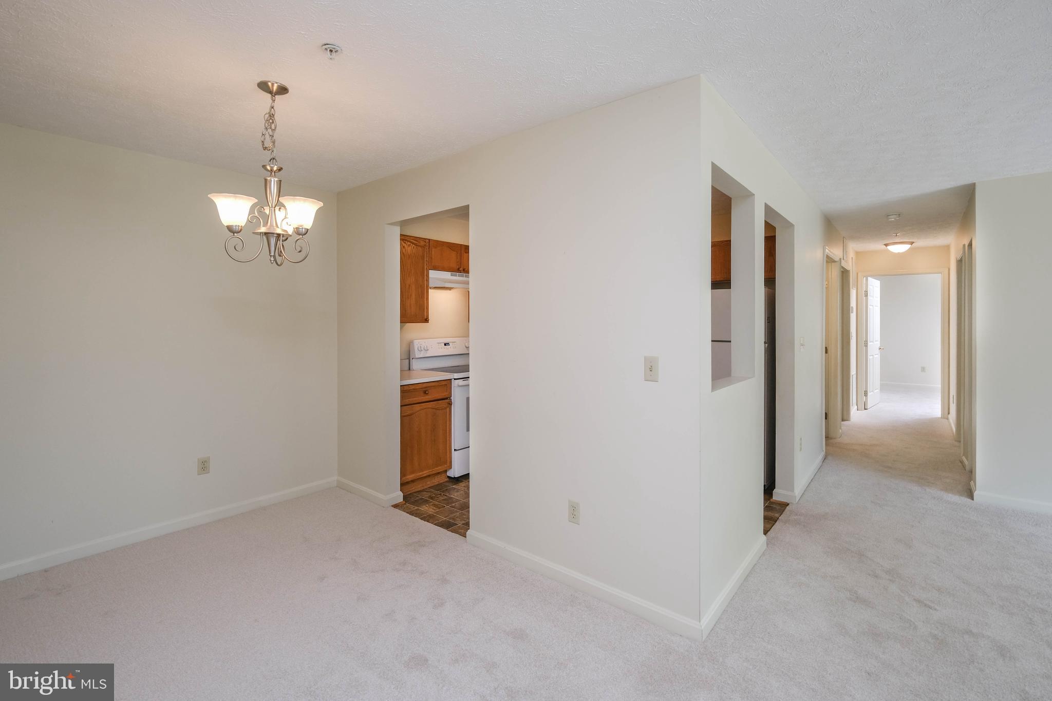 LAKE VIEW - Residential