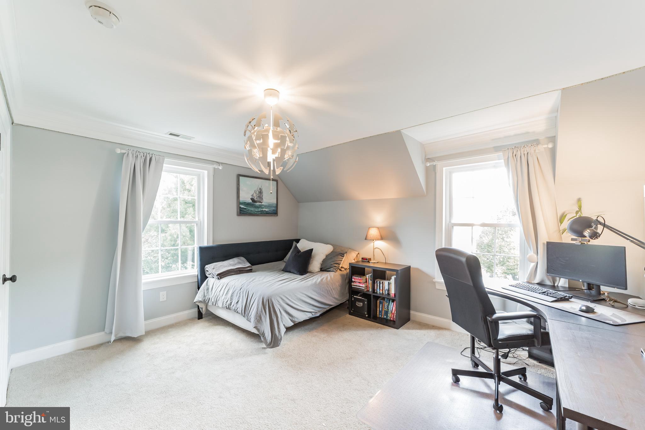 SOUTH WAYNE - Residential