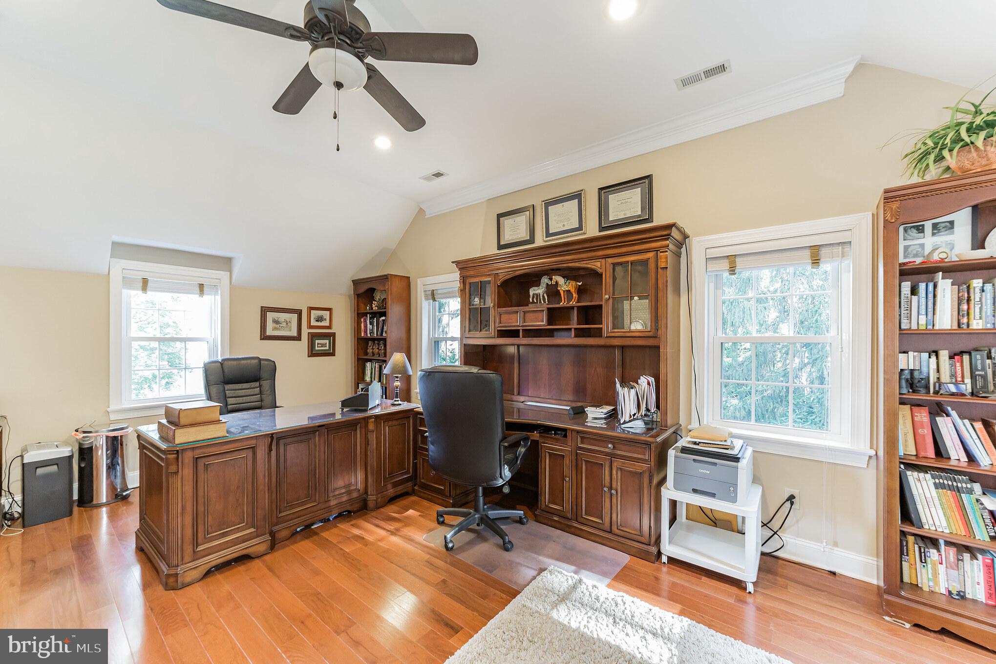 SOUTH WAYNE - Residential