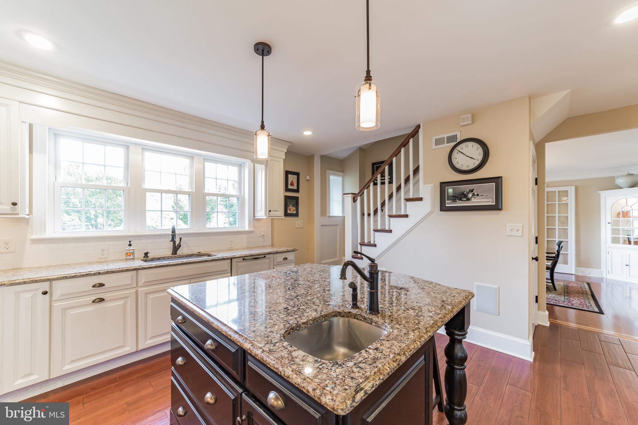 SOUTH WAYNE - Residential