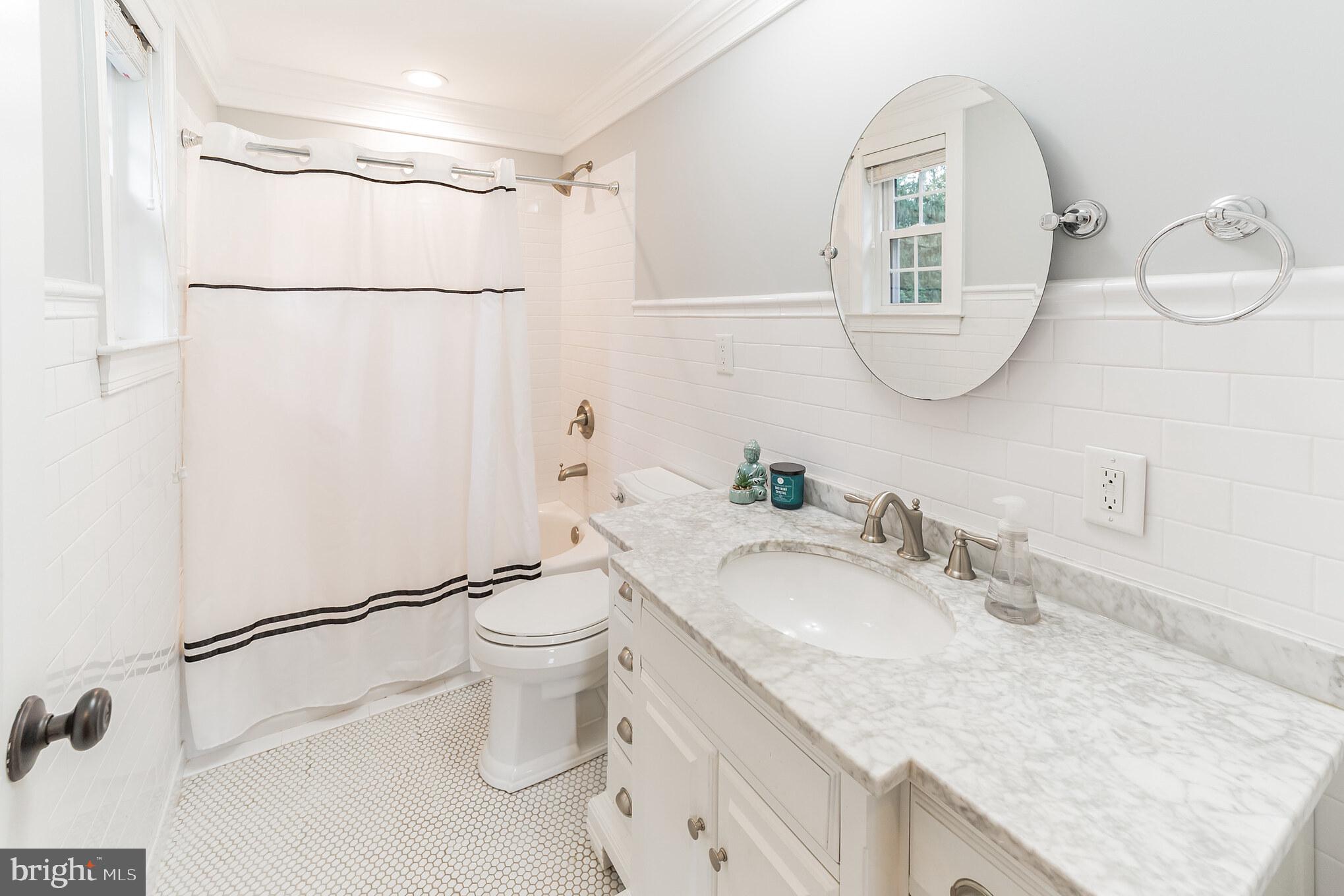 SOUTH WAYNE - Residential