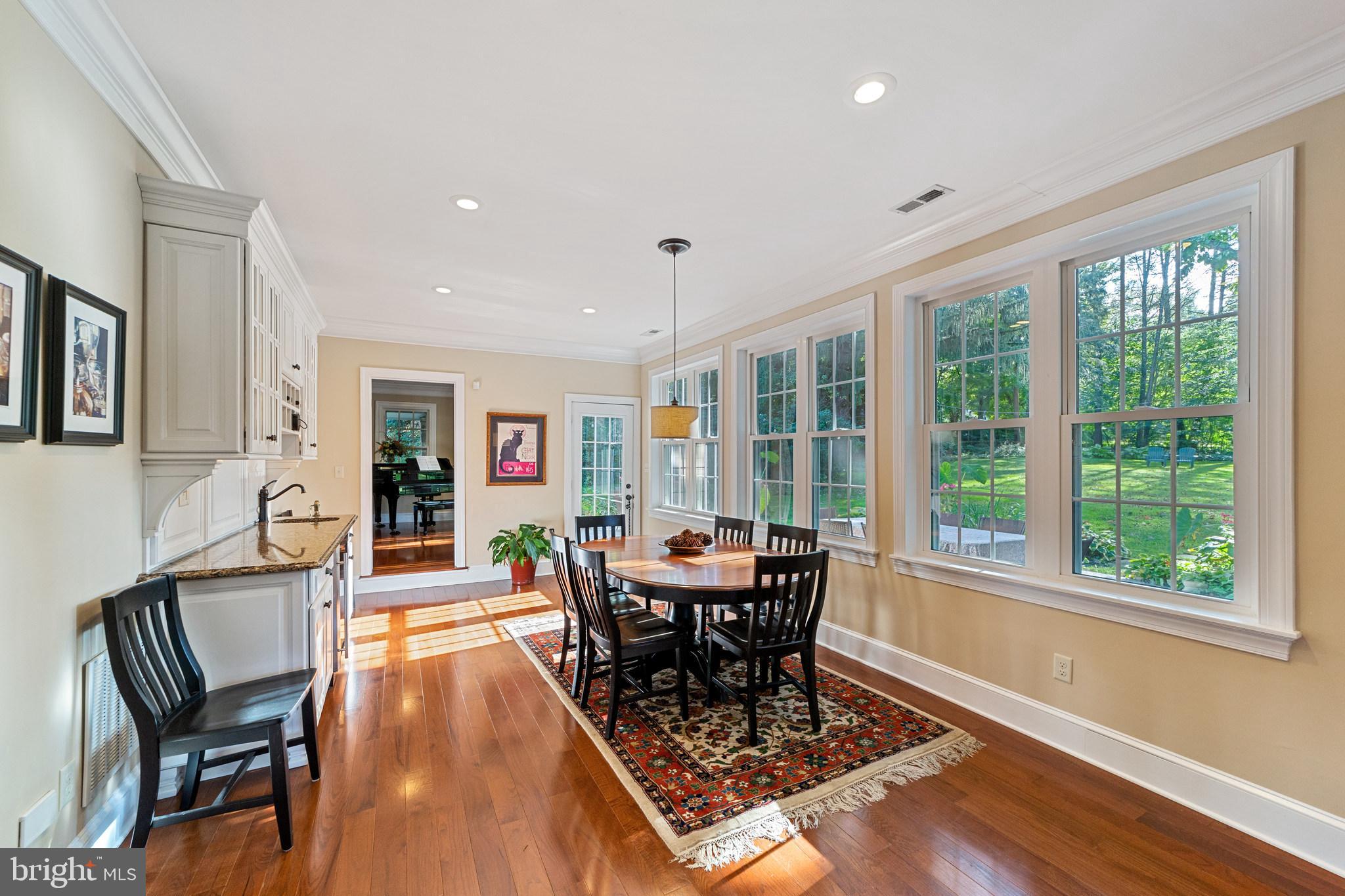 SOUTH WAYNE - Residential