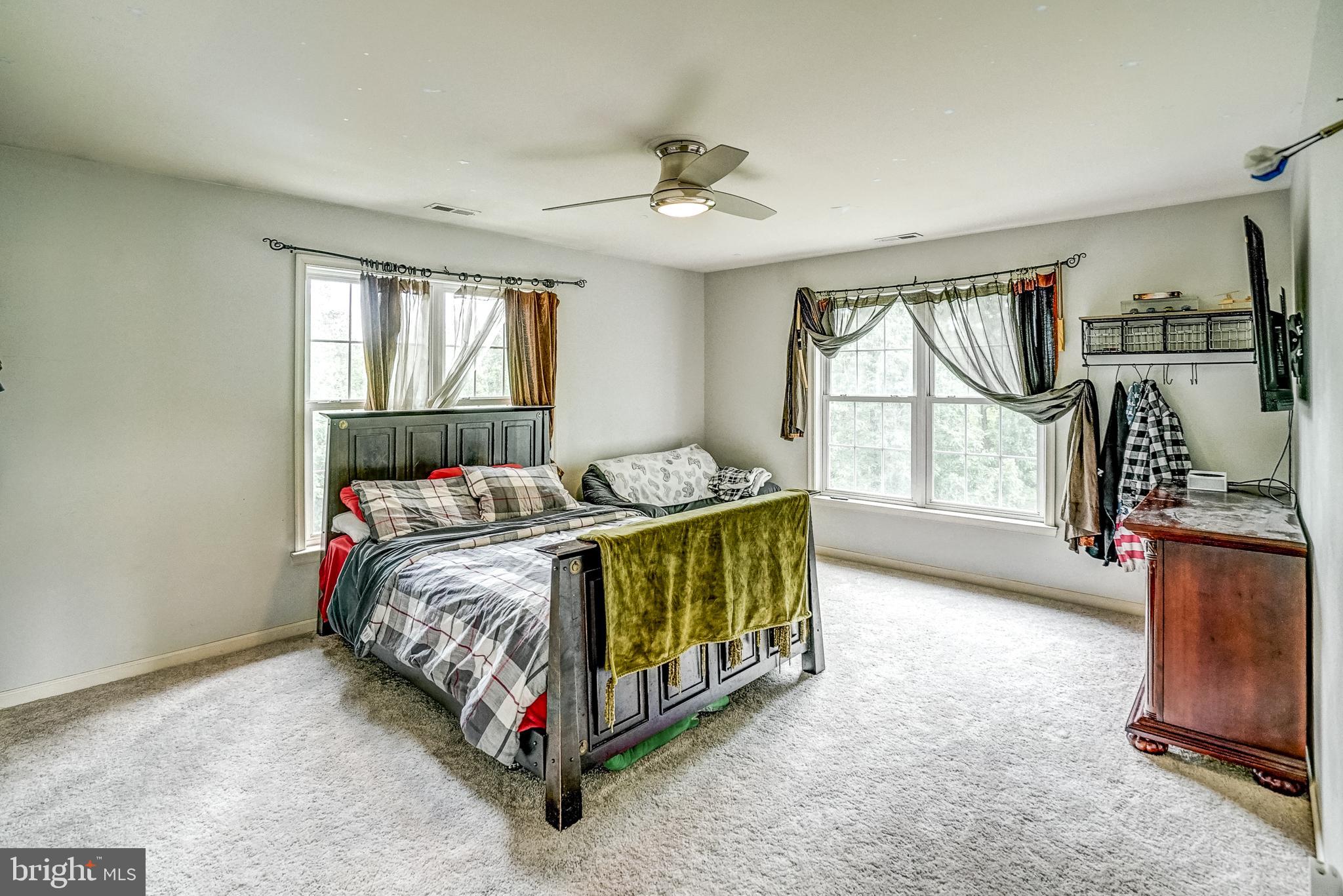 HEATHER GLEN - Residential