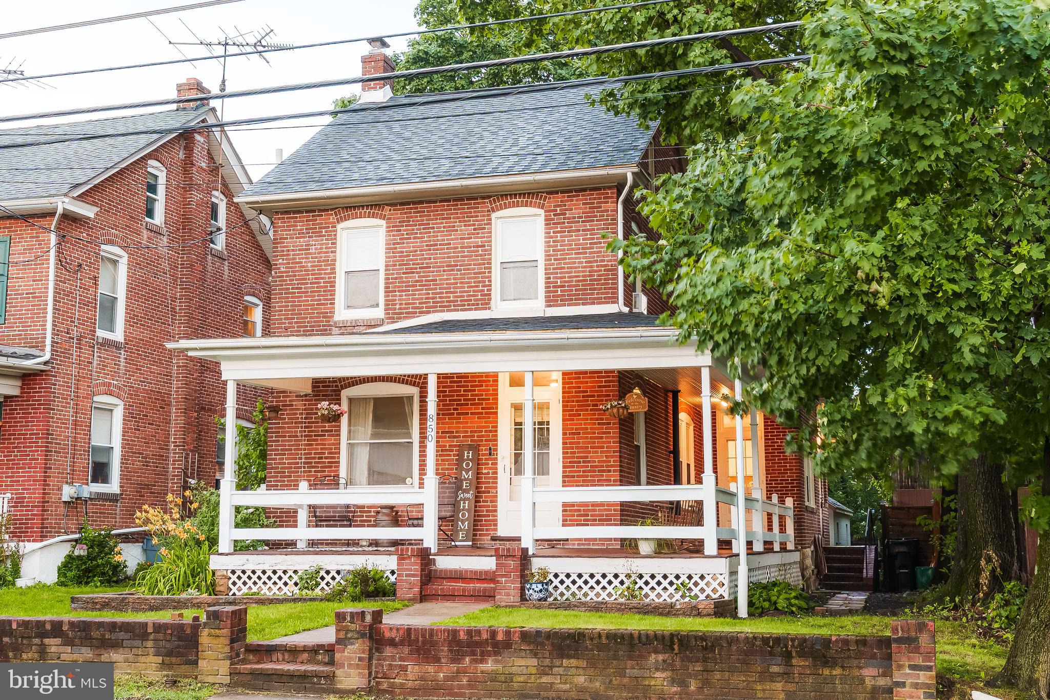 850 N READING AVENUE