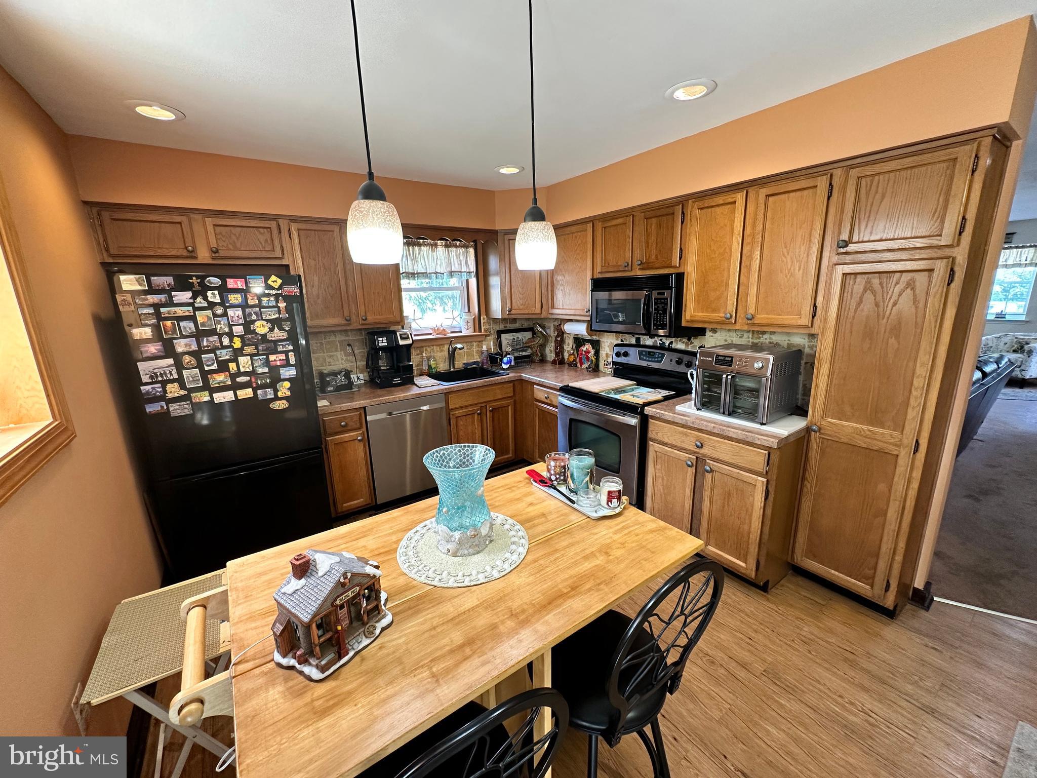 SADDLEBROOK - Residential