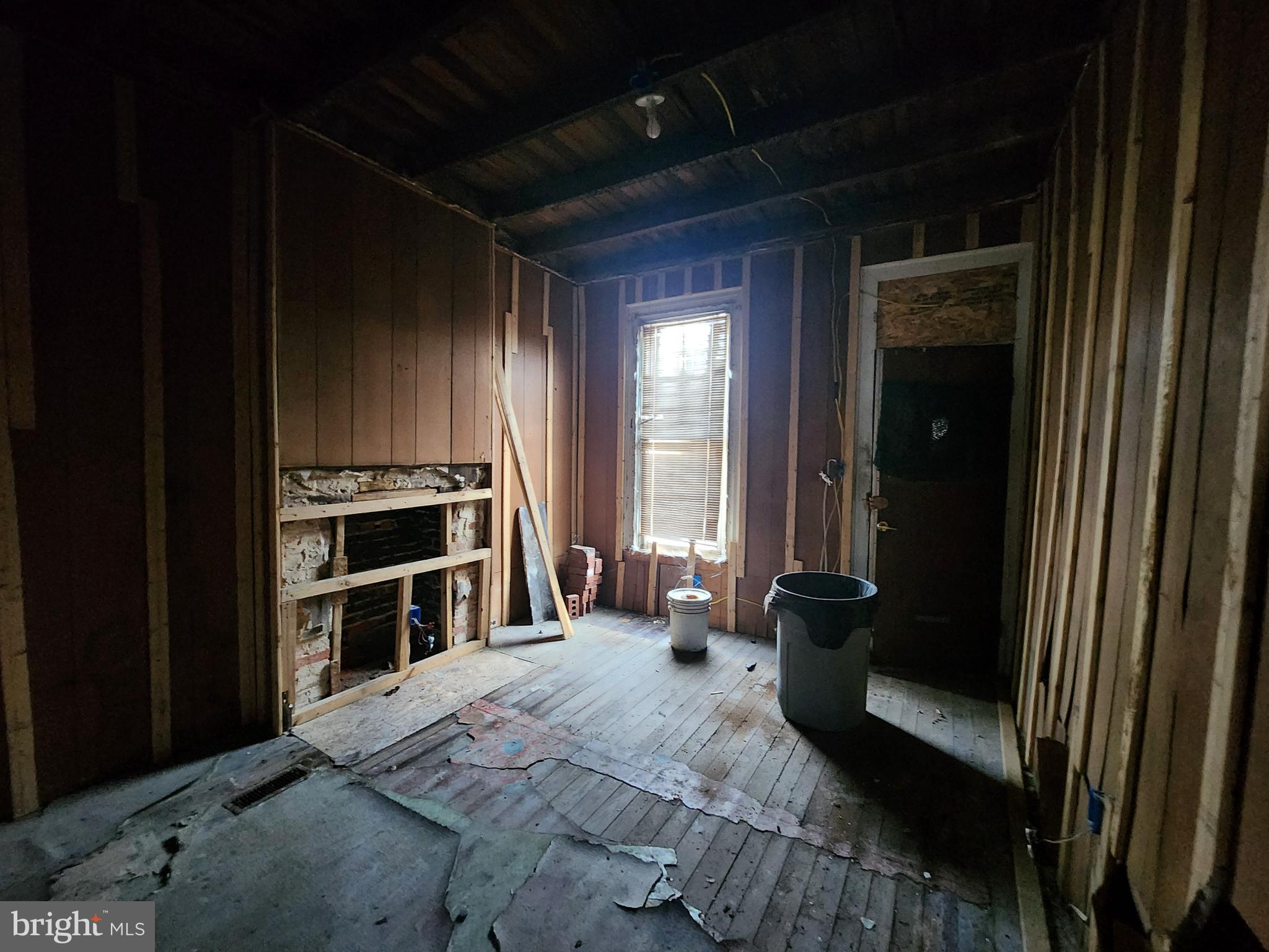 FRANKLIN SQUARE HISTORIC DISTRICT - Residential