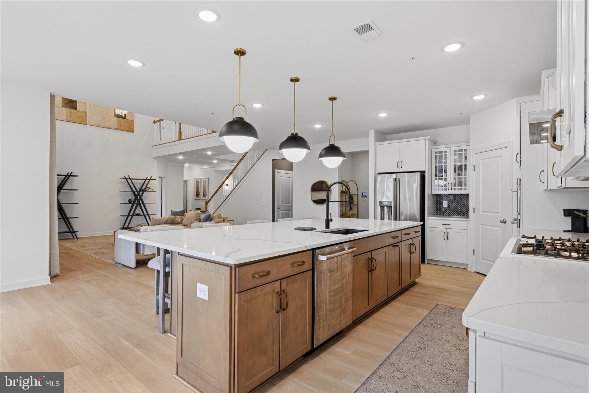 GLENN DALE - Residential