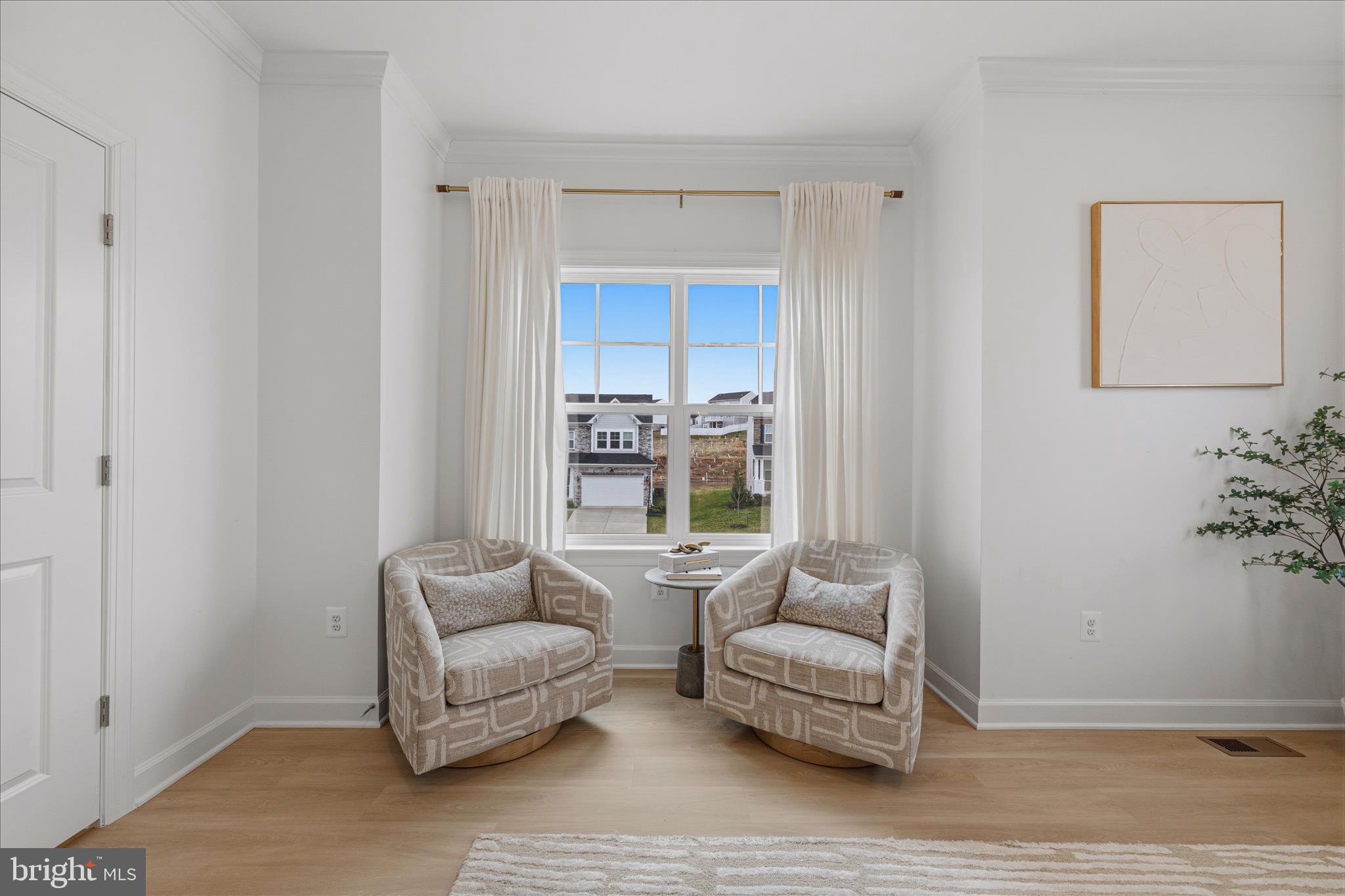 GLENN DALE - Residential