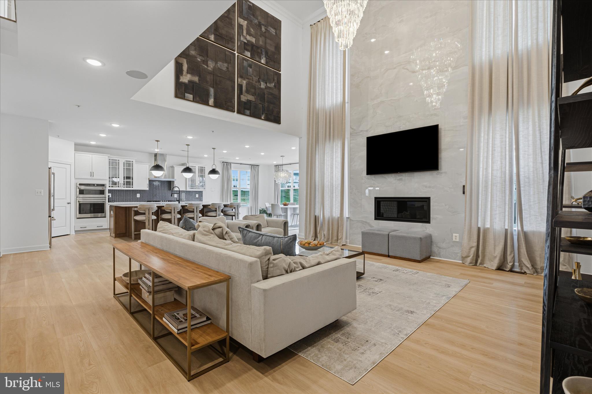 GLENN DALE - Residential