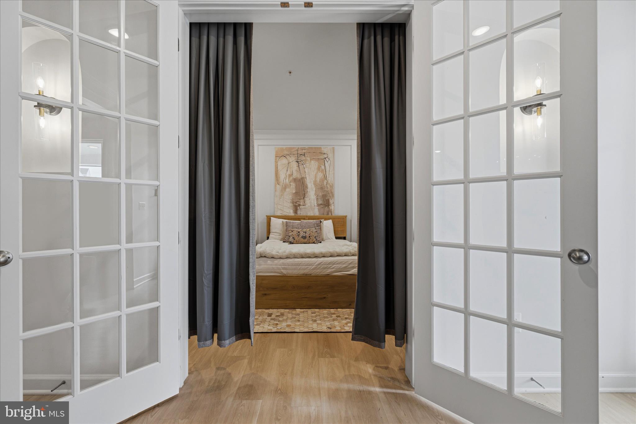 GLENN DALE - Residential