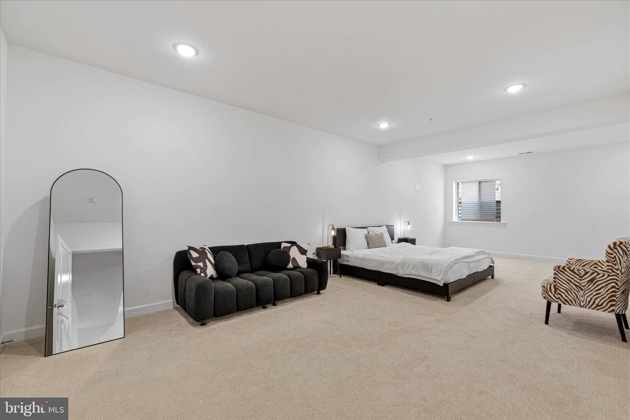 GLENN DALE - Residential