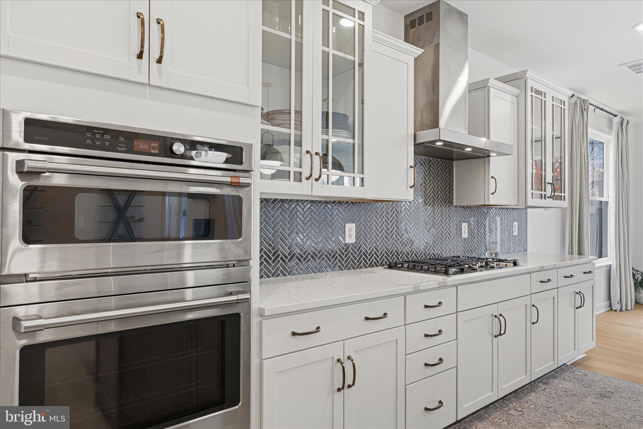 GLENN DALE - Residential