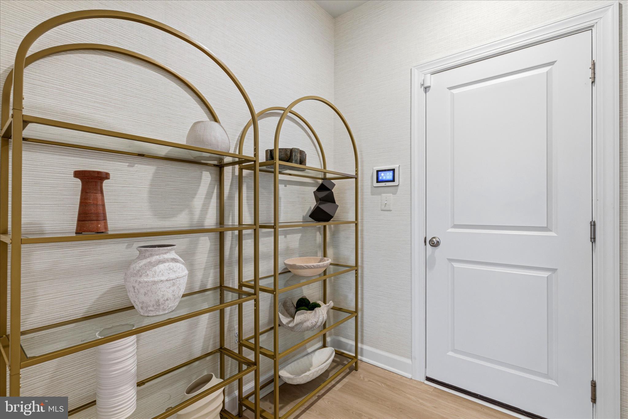 GLENN DALE - Residential