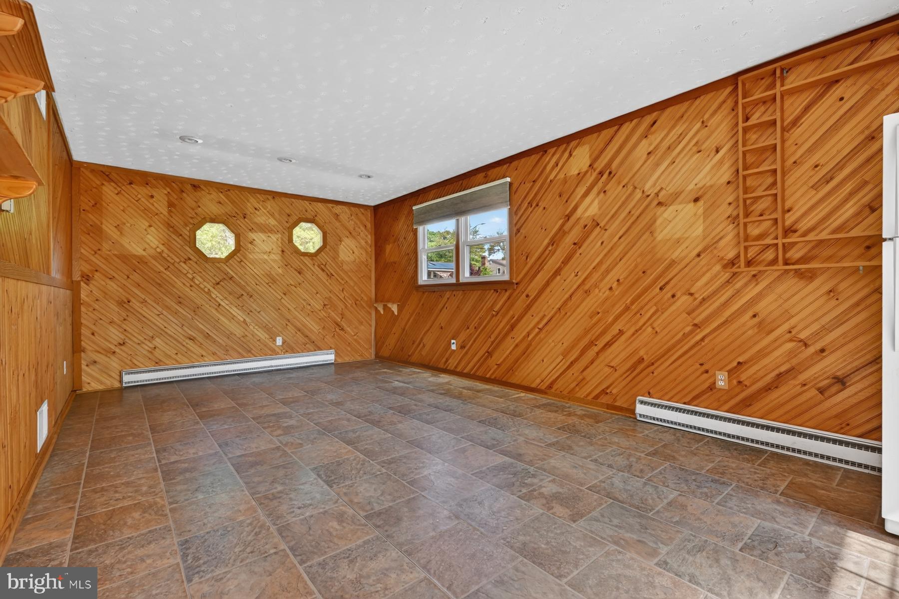 CHELSEA BEACH - Residential
