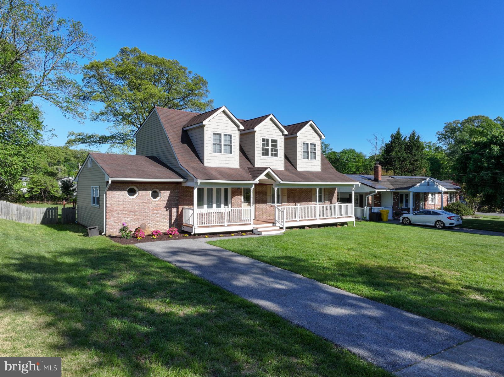 217 OAK DRIVE