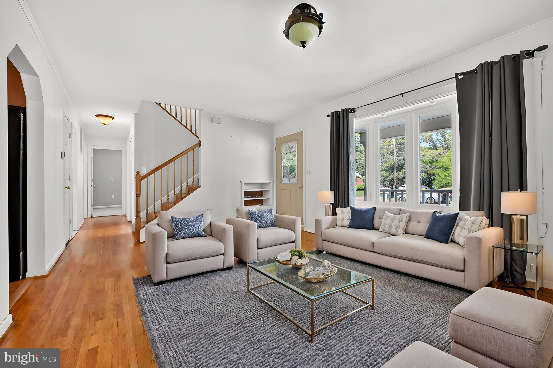 217 OAK DRIVE