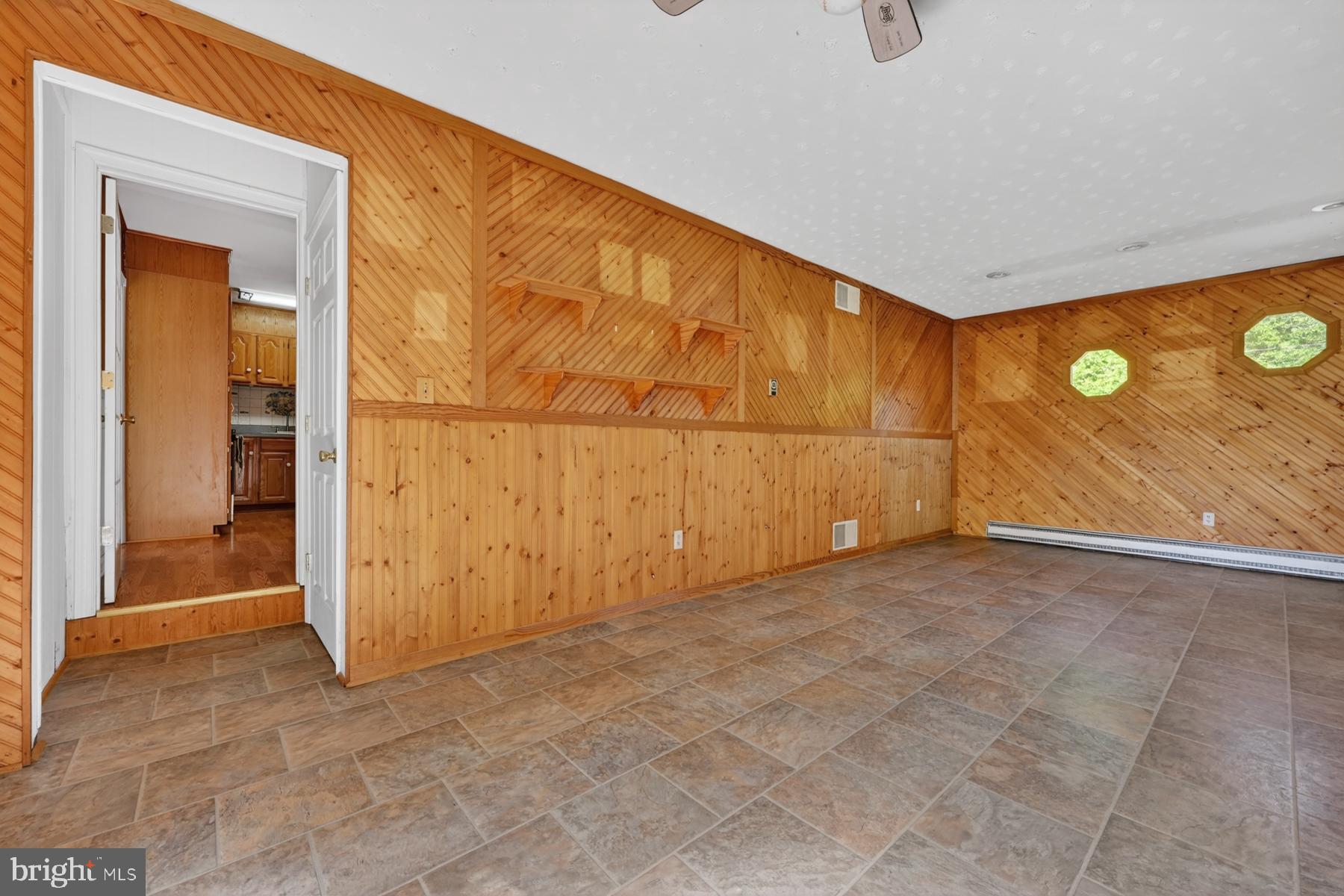 CHELSEA BEACH - Residential