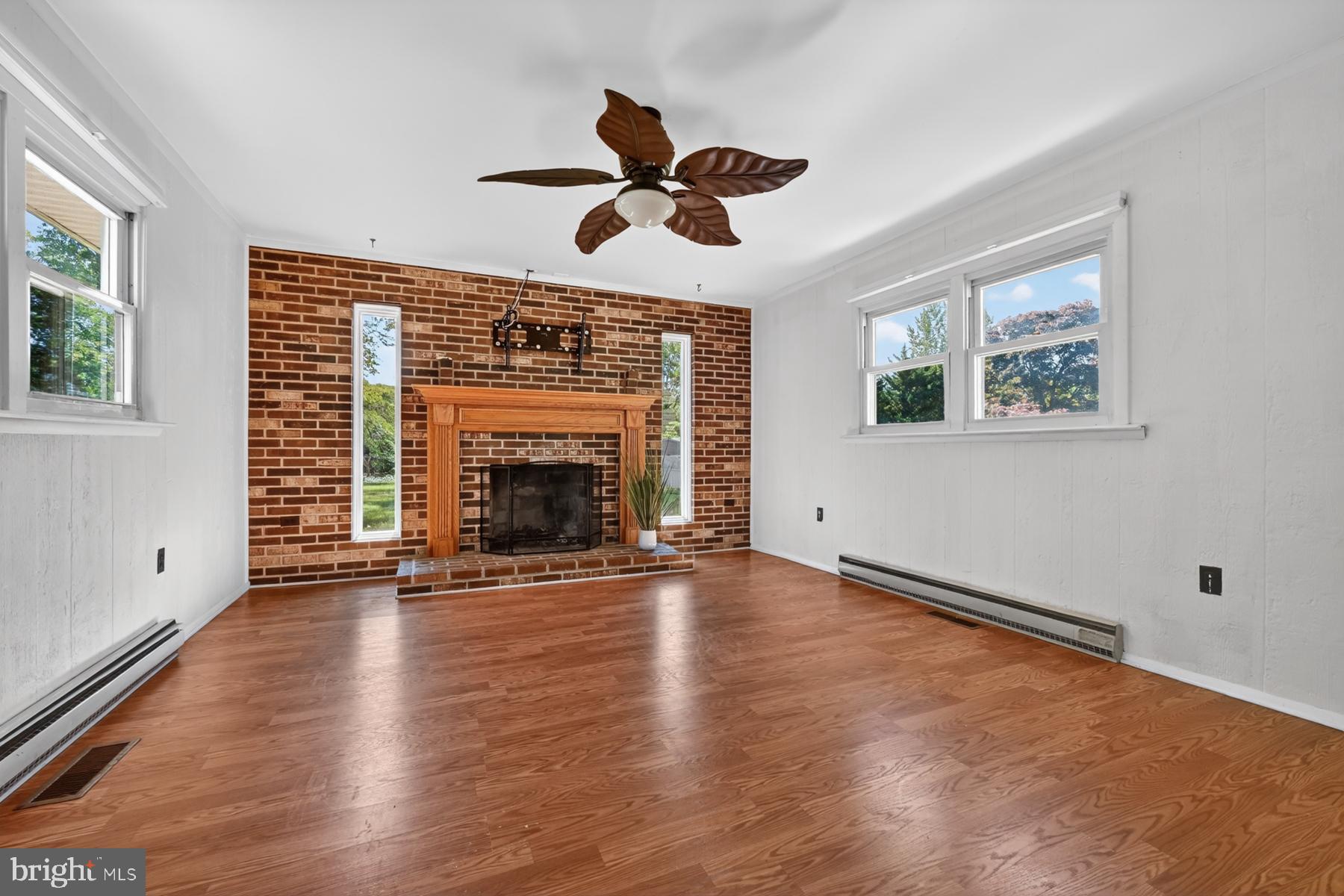CHELSEA BEACH - Residential