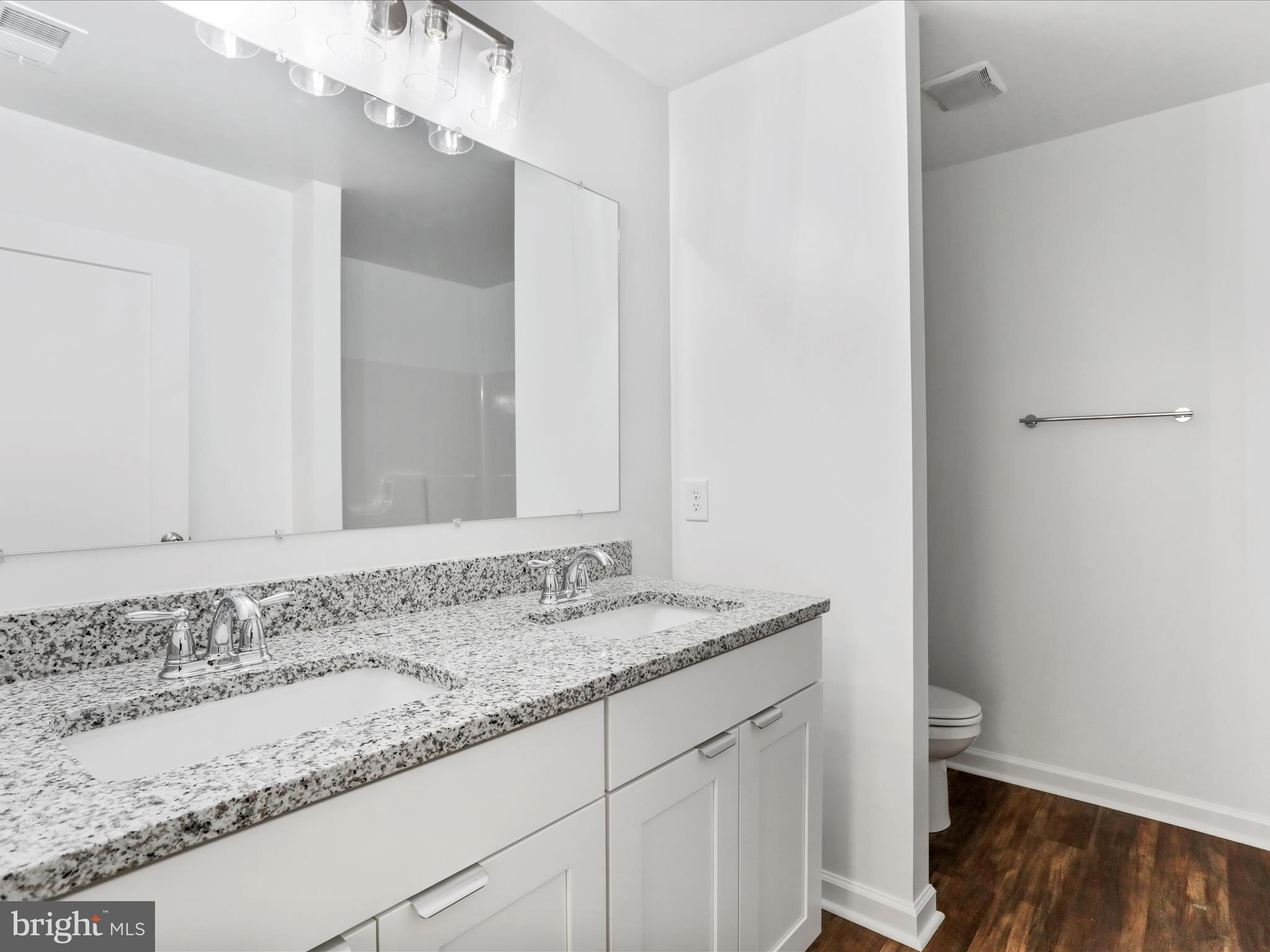 FAIRGROUND HEIGHTS - Residential