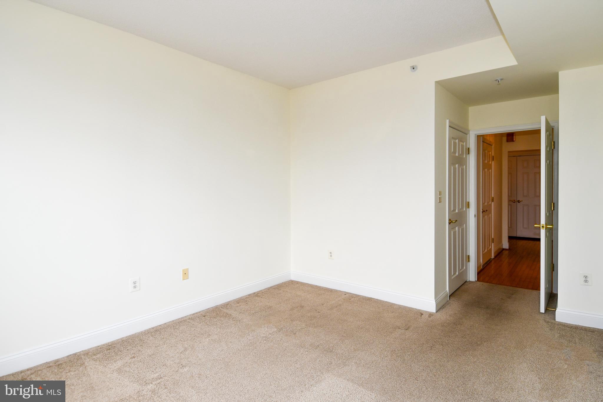 STRATFORD HOUSE - Residential