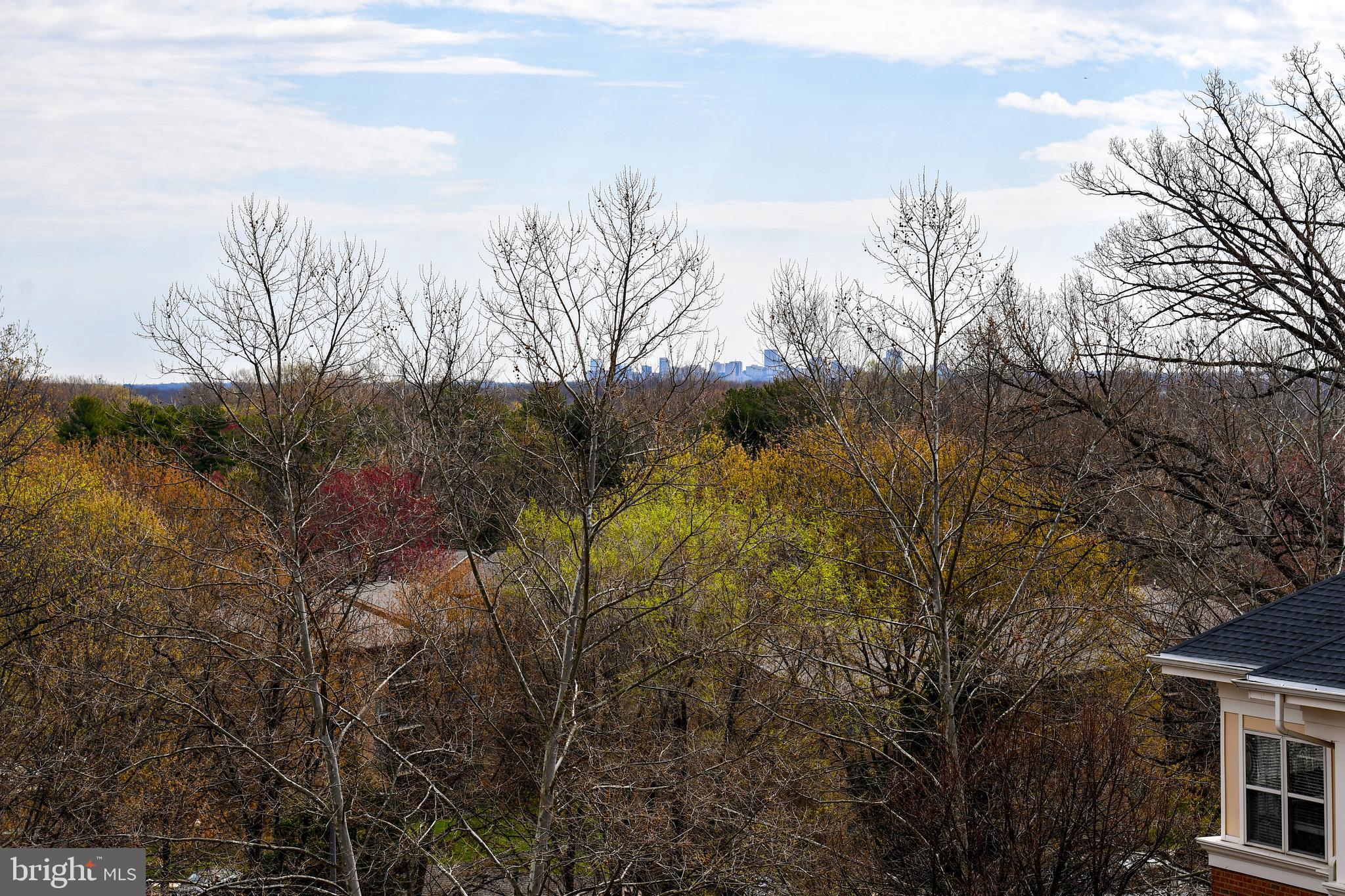 STRATFORD HOUSE - Residential