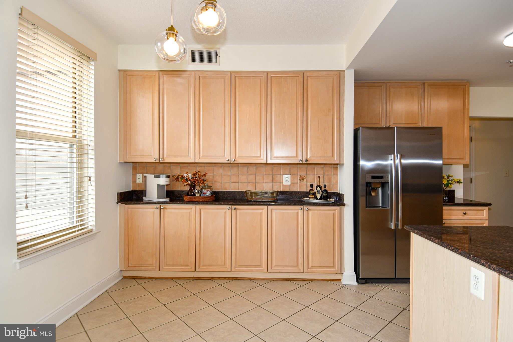 STRATFORD HOUSE - Residential