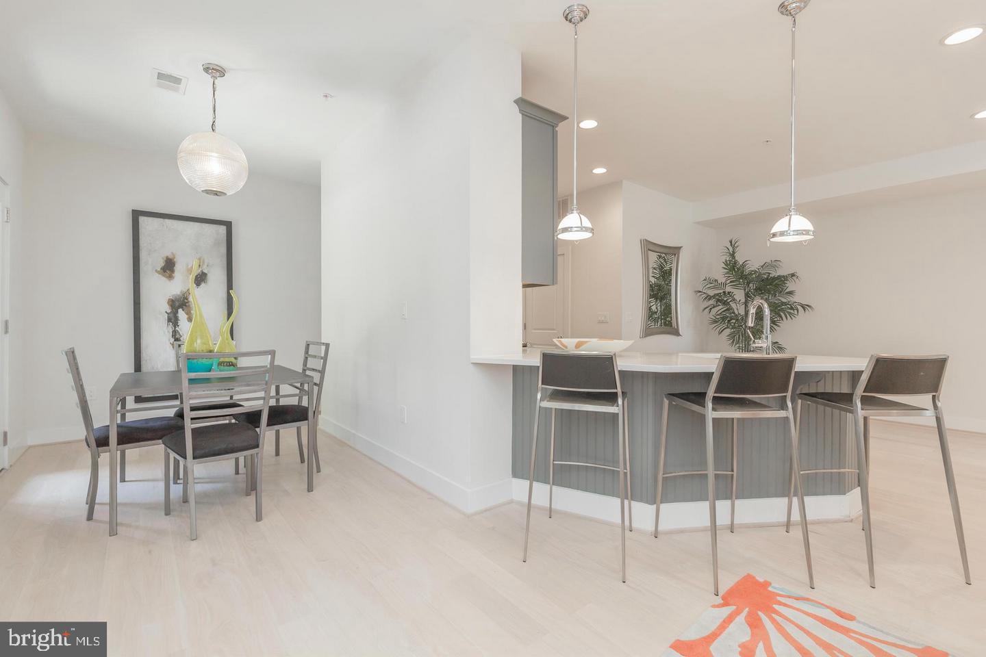 1352 QUINCY STREET NW 1