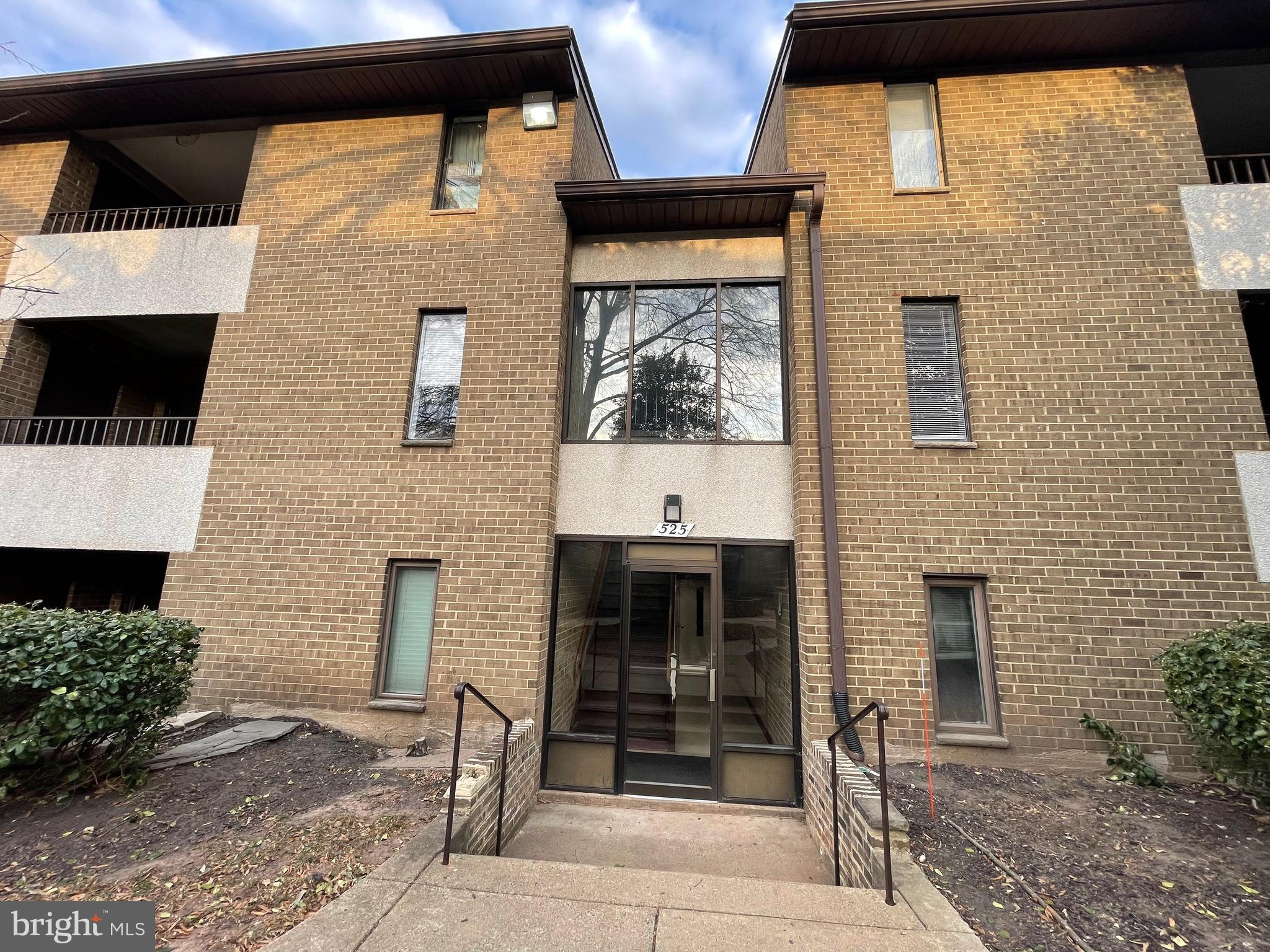 JEFFERSON MEWS - Residential