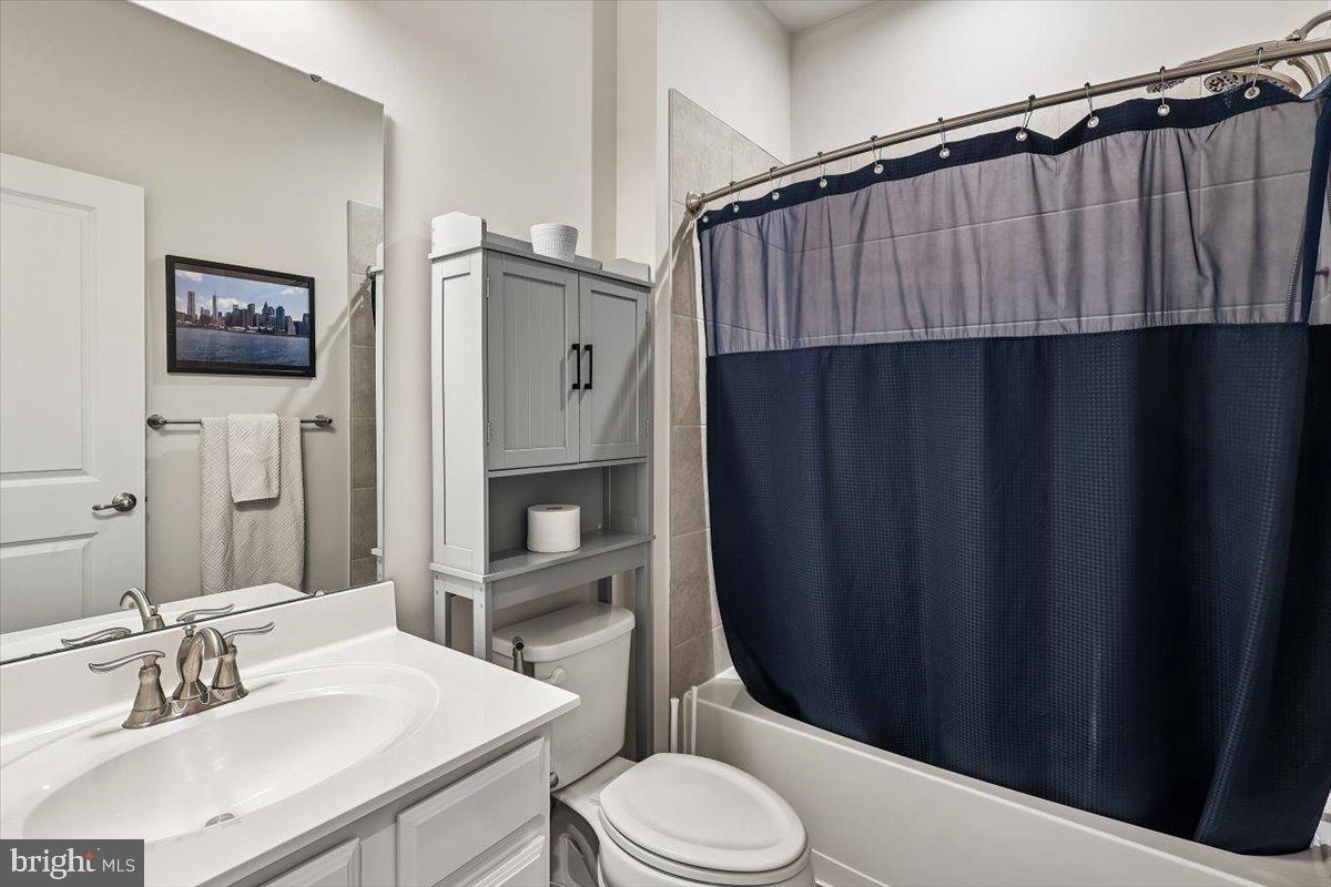 PARKSIDE - Residential