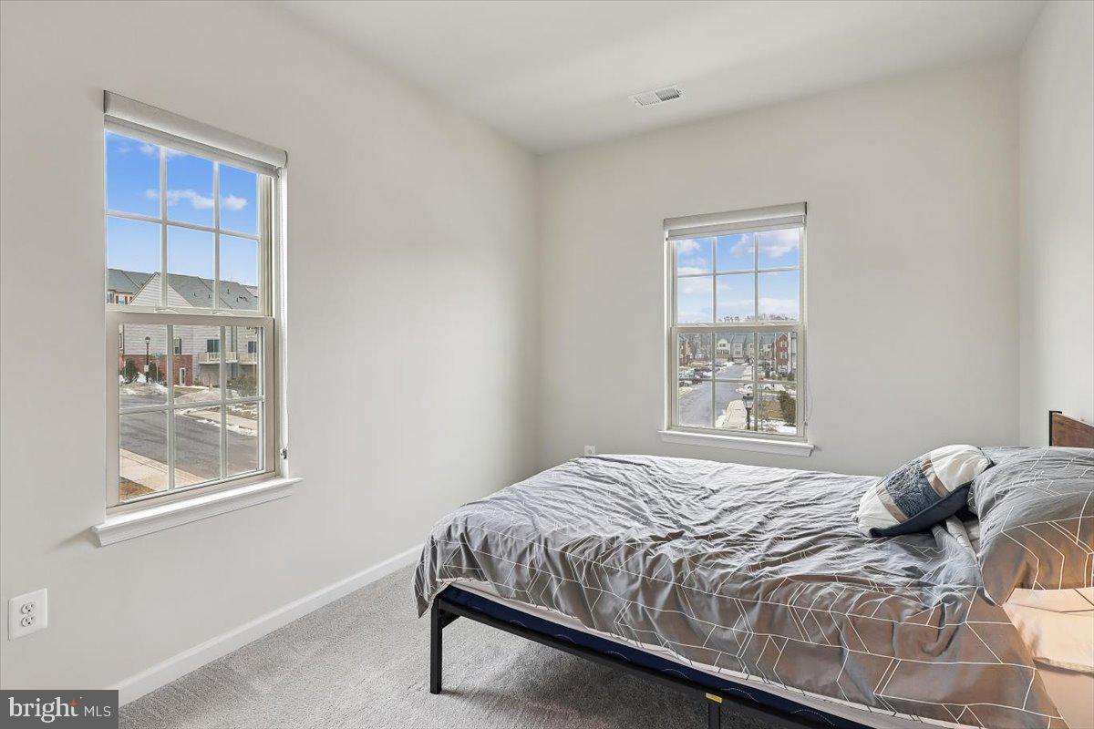 PARKSIDE - Residential