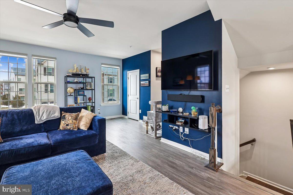 PARKSIDE - Residential