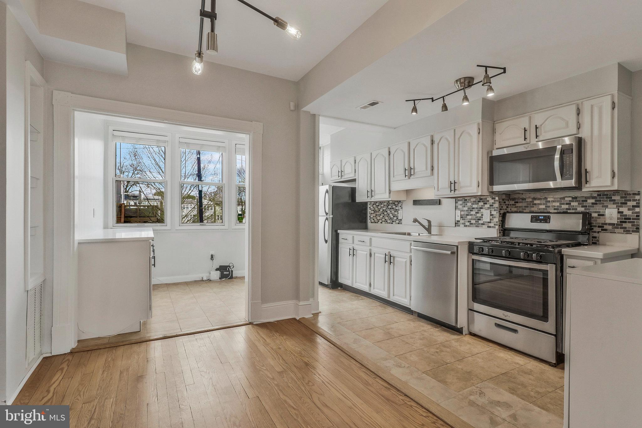 PETWORTH - Residential Lease