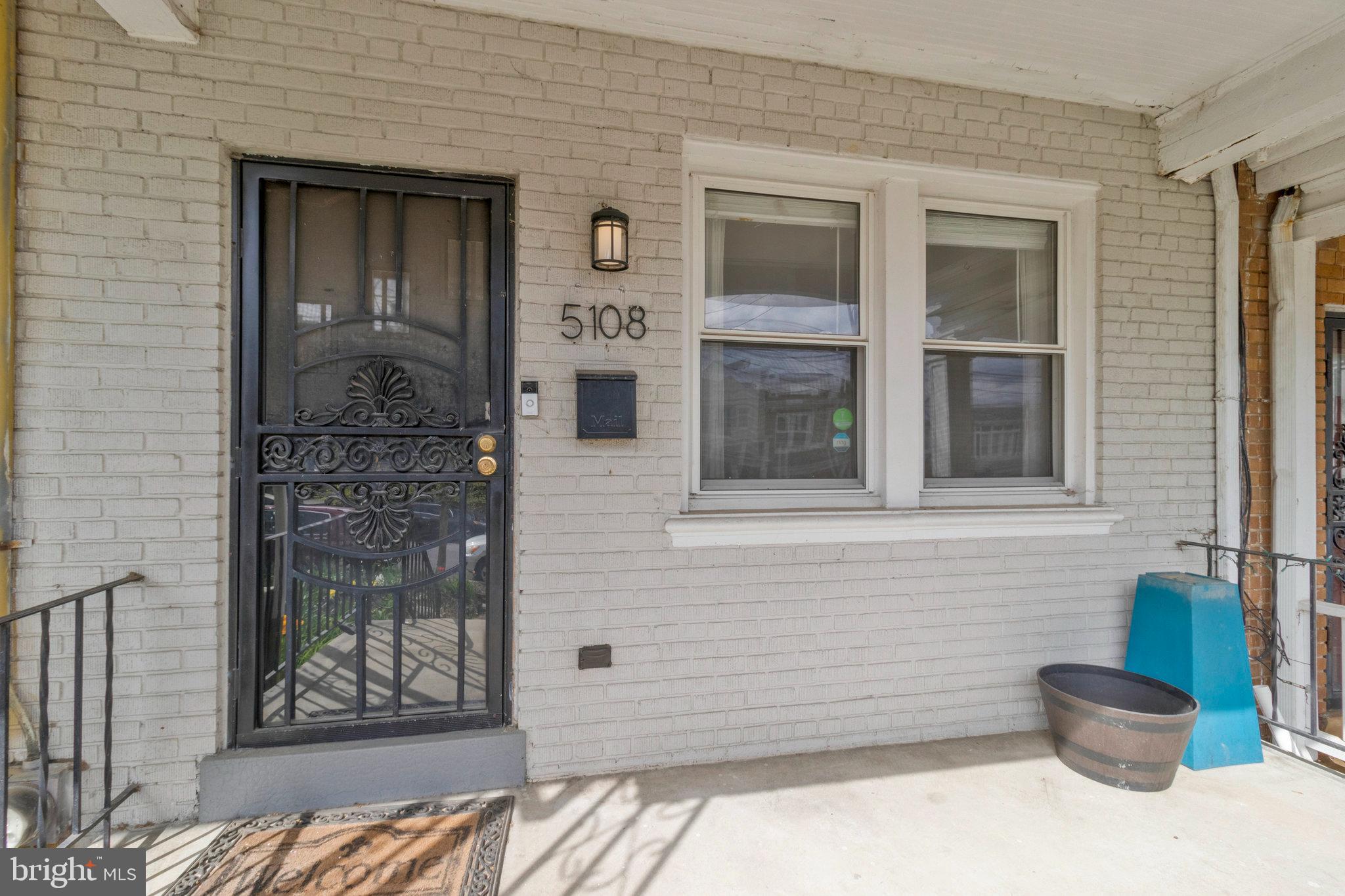 PETWORTH - Residential Lease