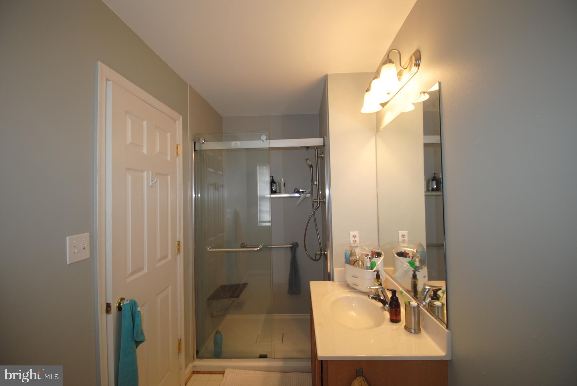 MILLS FARM - Residential