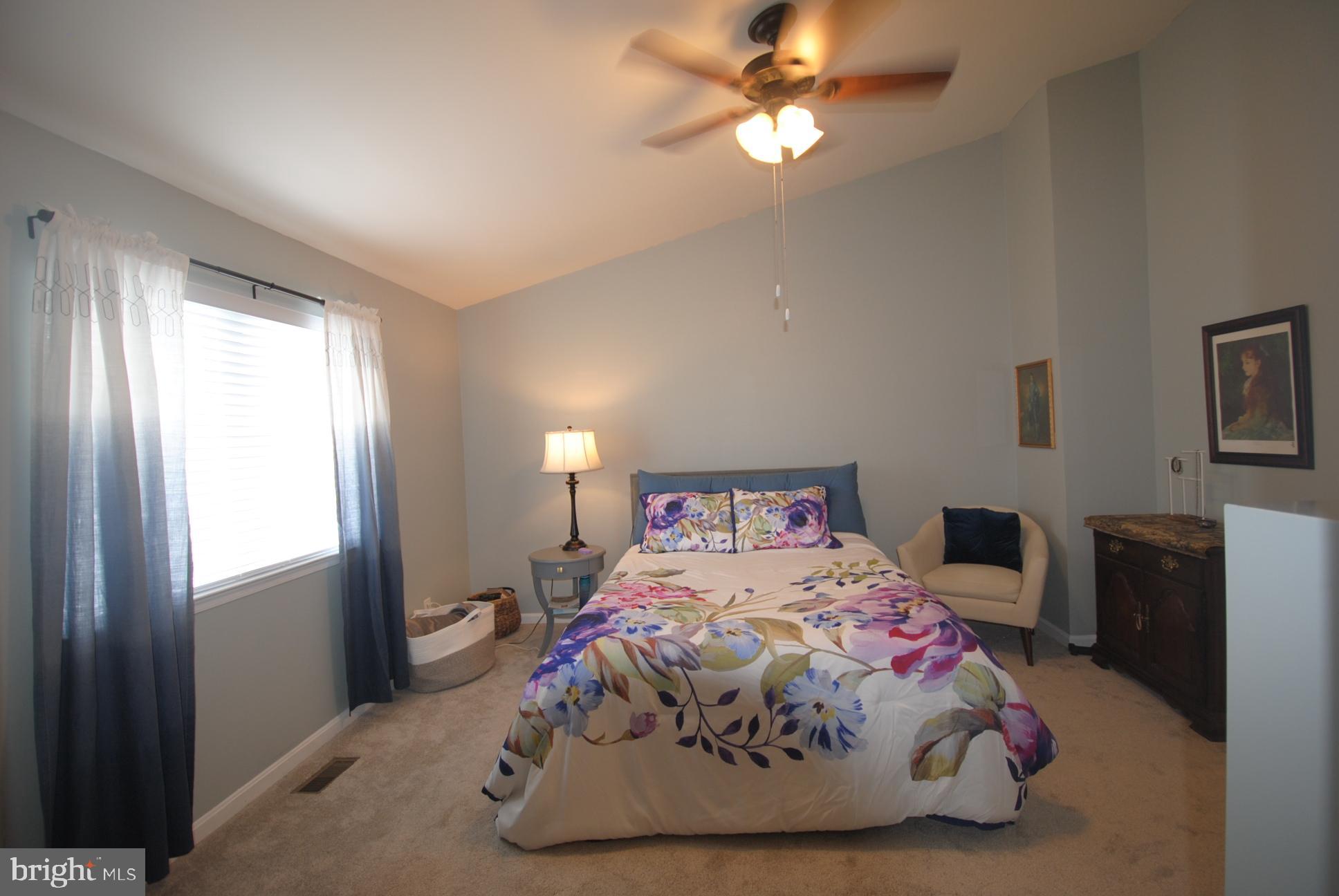 MILLS FARM - Residential