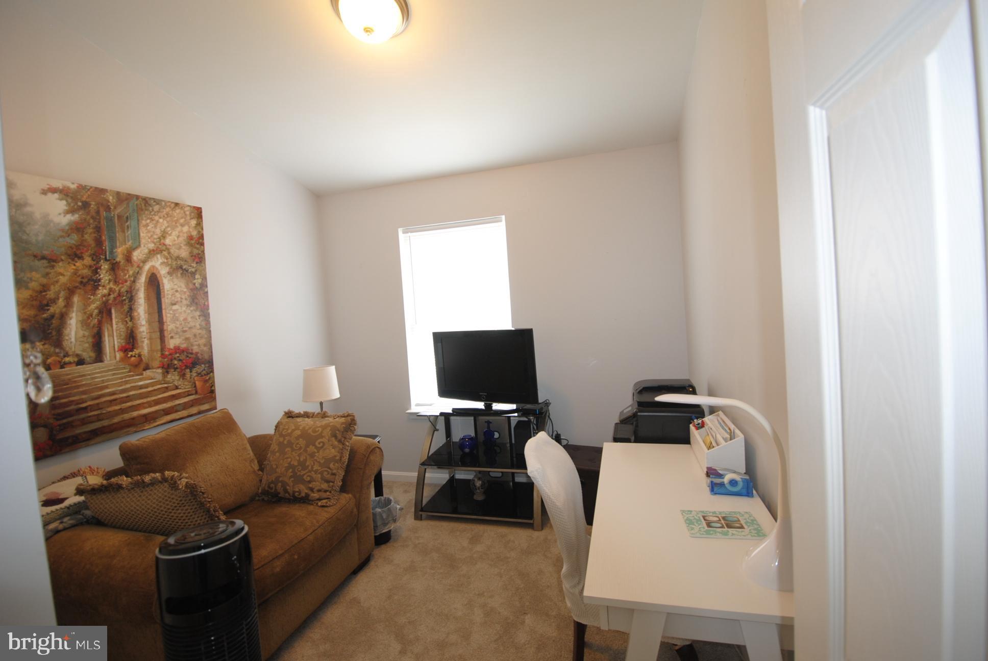 MILLS FARM - Residential