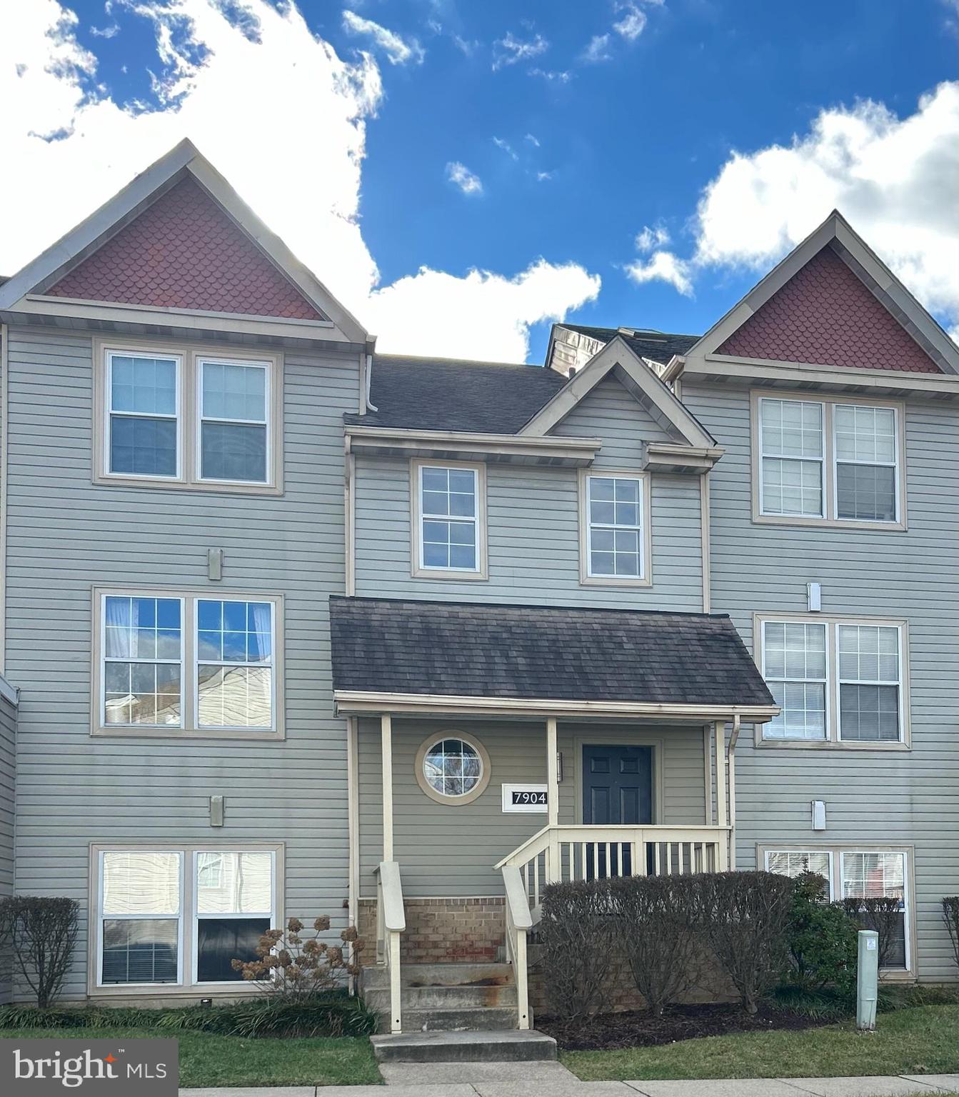 BRIDGEPORT - Residential Lease