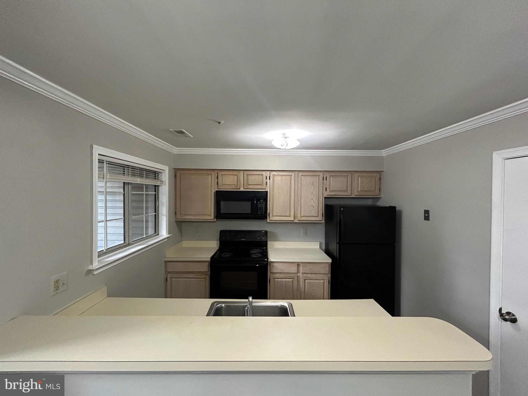 BRIDGEPORT - Residential Lease