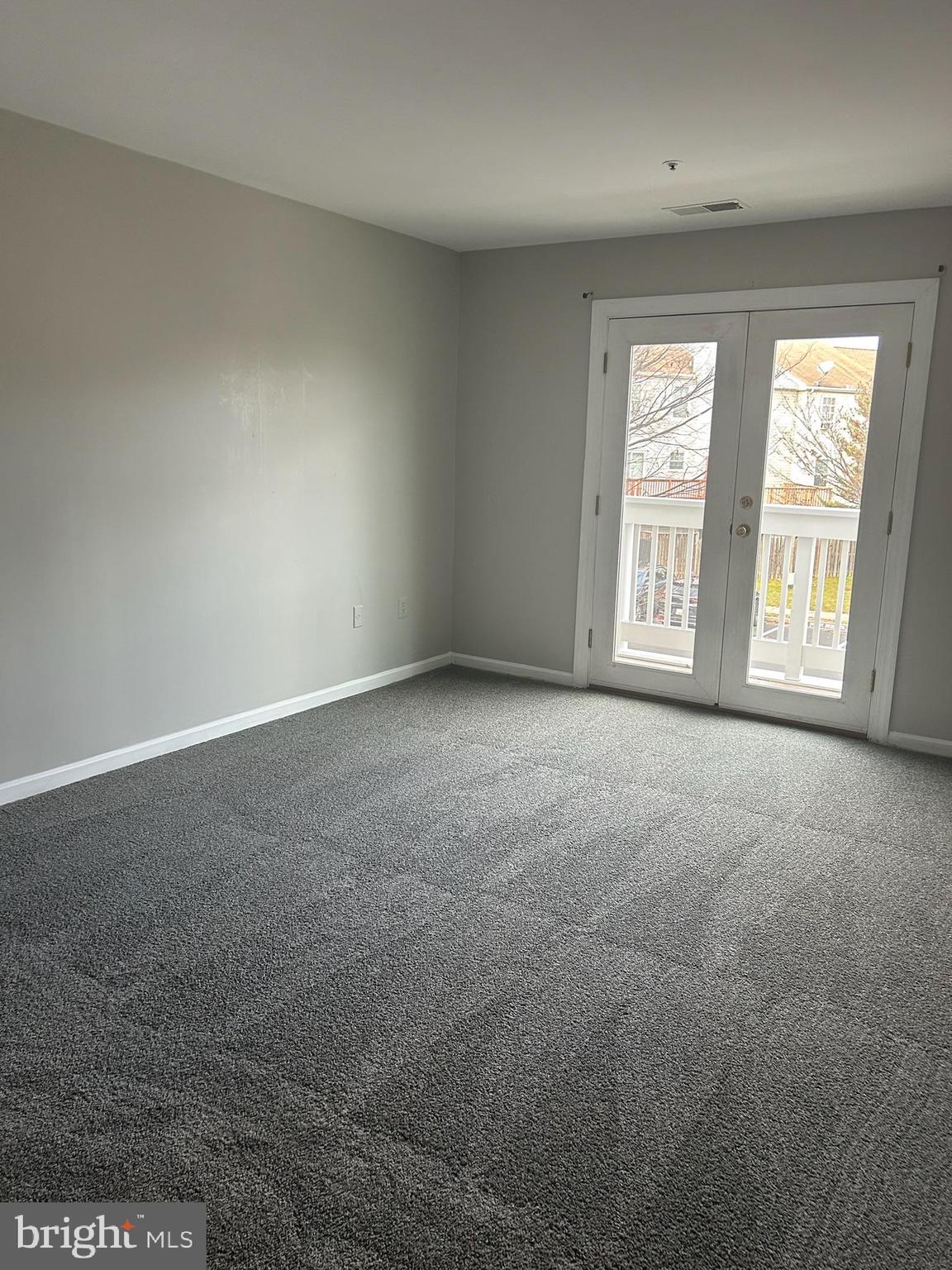 BRIDGEPORT - Residential Lease