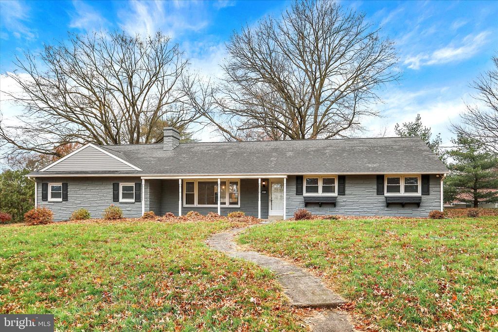 Photo of 1612 Elbridge Road, HARRISBURG, PA 17112 (MLS # PADA2051616)