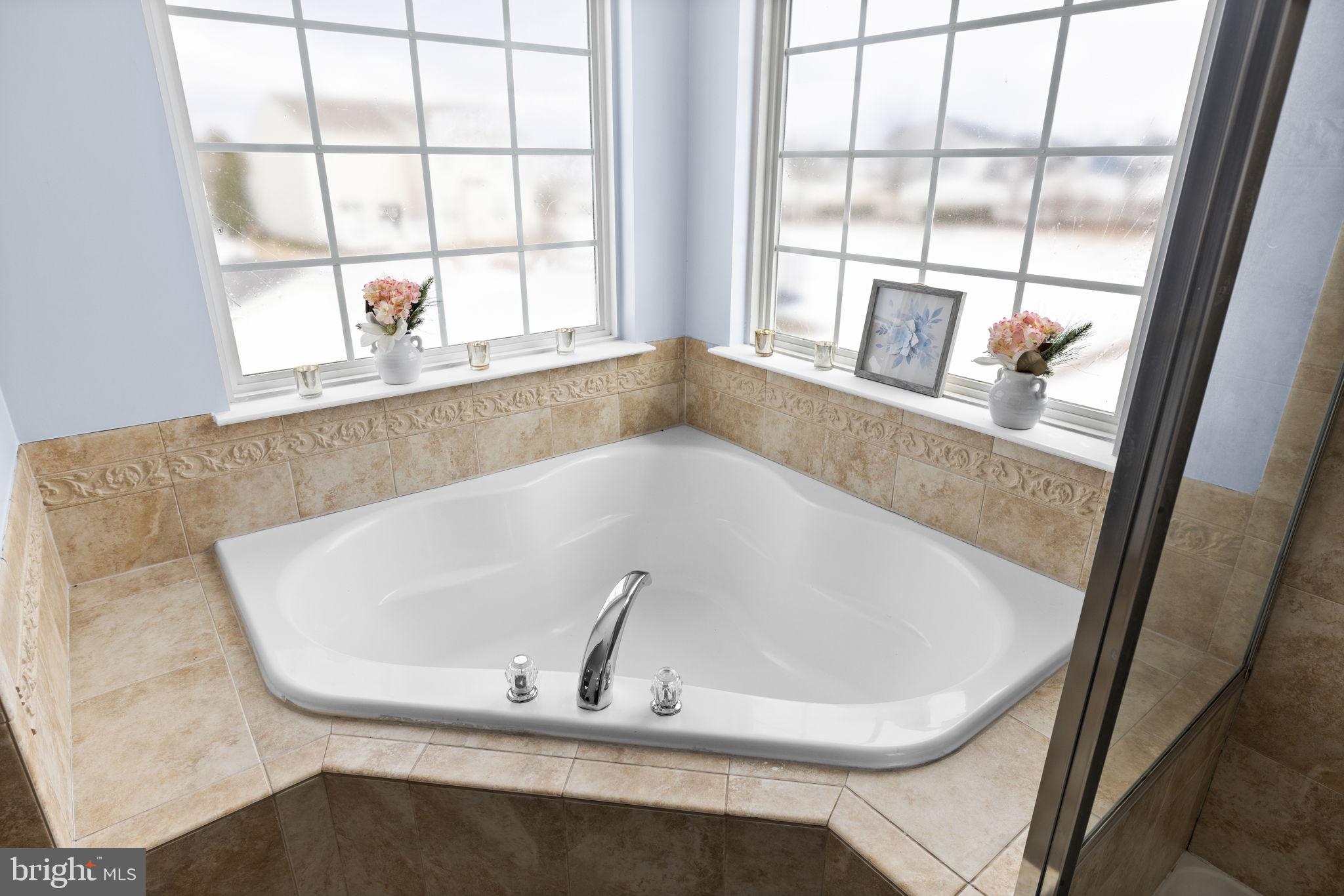 NORTH RIDGE ESTATES - Residential